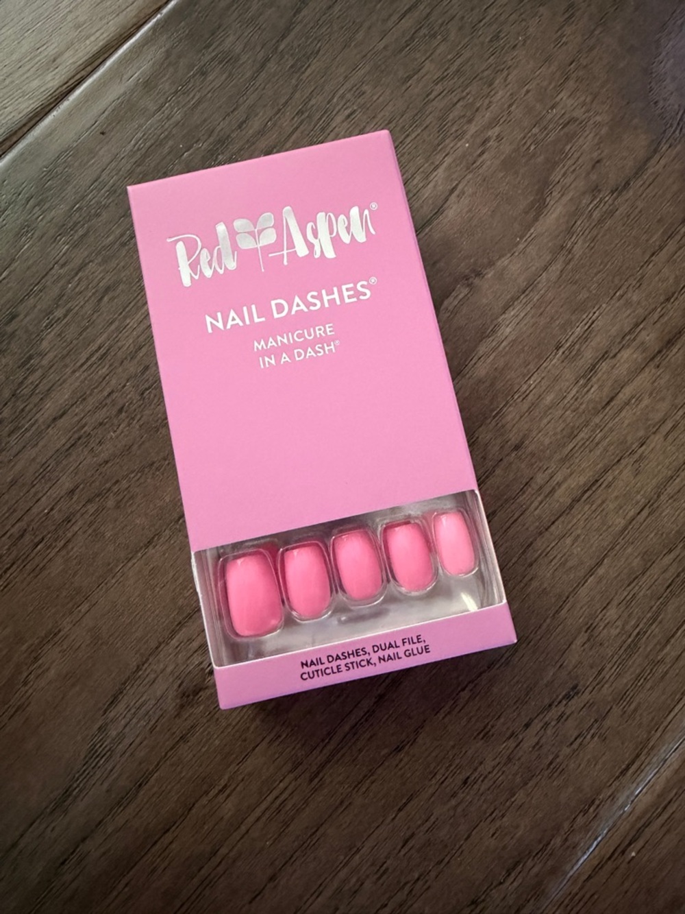 Red Aspen Pink Nail Dashes Press-On Nails Blush and Bubbly, Bibiana